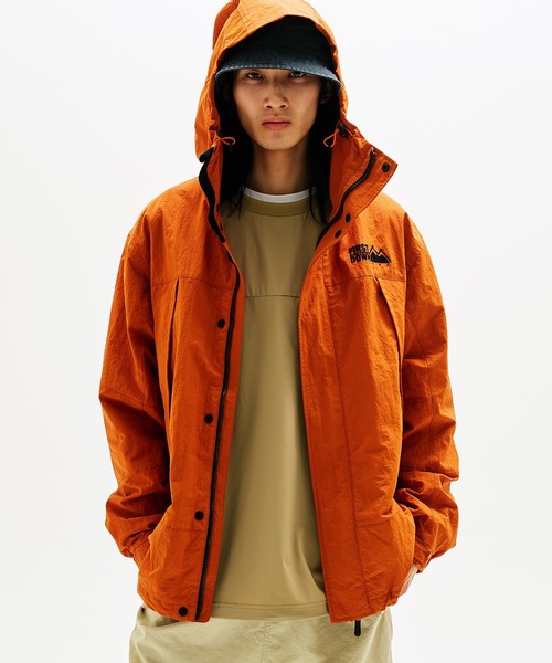 FIRST DOWN（ファーストダウン） マウンテンパーカー ウインド