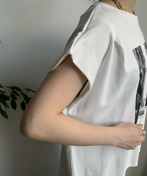 DouDou tシャツ 「WEB限定」バックジップフォトプリントTEE