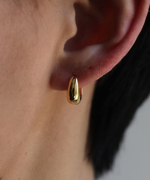 TOM WOOD ピアス 「TOMWOOD/トムウッド」Ice Huggie Gold