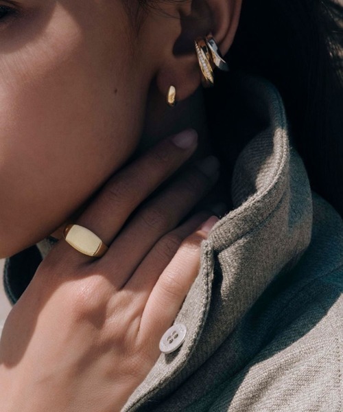 TOMWOOD Ice Huggers Gold ピアス TOM WOOD ピアス 「TOMWOOD/トムウッド」Ice Huggie Gold