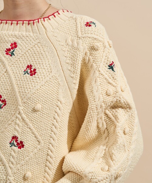 ヴィンテージ 立体 花柄 刺繍 ケーブル編みニット セーター C30 ループ