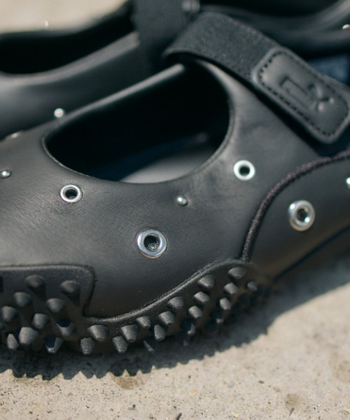 靴 PUMA mostro fey studs PUMA 「 MOSTRO FEY STUDS 」 1960年代のスプリントスパイクと80年代の