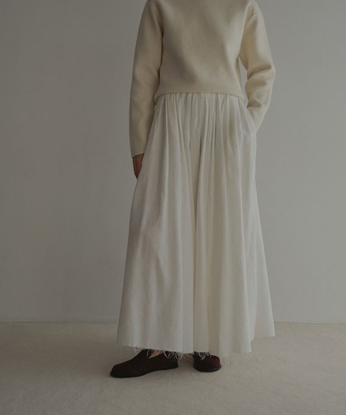 ETRE TOKYO（エトレトウキョウ） スカート ダブルクロスボリューム