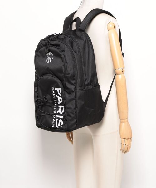 PARIS SAINT-GERMAIN ブラックバックパック 【未使用　タグ付】 デイバック リュック Paris Saint-Germain デイパック レディース