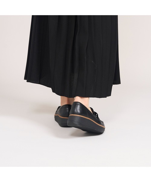 Clarks（クラークス） ローファー Zylah May／ザイラメイ(ブラック