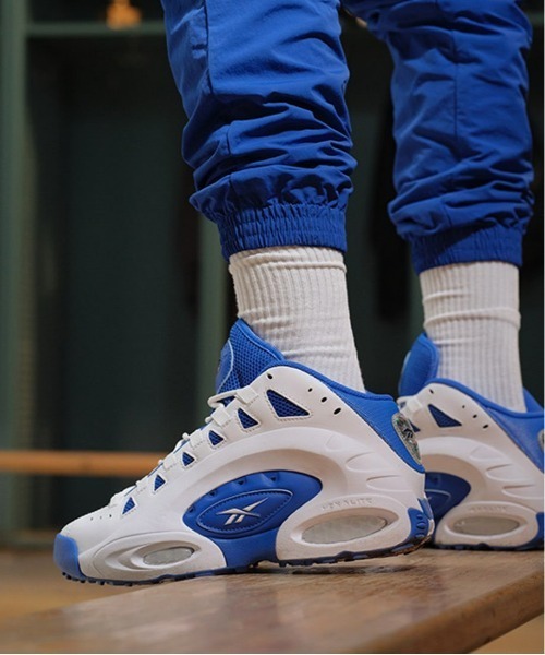 Reebokイージートーン青いスニーカー　24.5センチ Yahoo!オークション - 「リーボック イージートーン 24.5」レディース