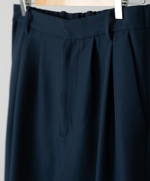 スラックス HUECLOSET Two Tuck Wide Slacks SE124 スラックス HUECLOSET Two Tuck Wide Slacks SE124 Two tuck