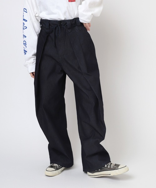 RNA　ブラックパンツ R4071 E/Cツイルセンタープレスパンツ(S ブラック): パンツ - RNA
