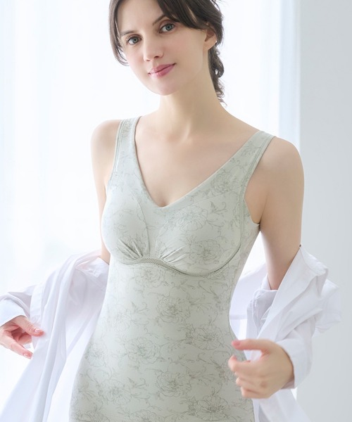 ブラデリスニューヨーク シルクスリップ ネイビー Ｌ 楽天市場】【48%OFF】 接触冷感 ブラデリスニューヨーク おしりP
