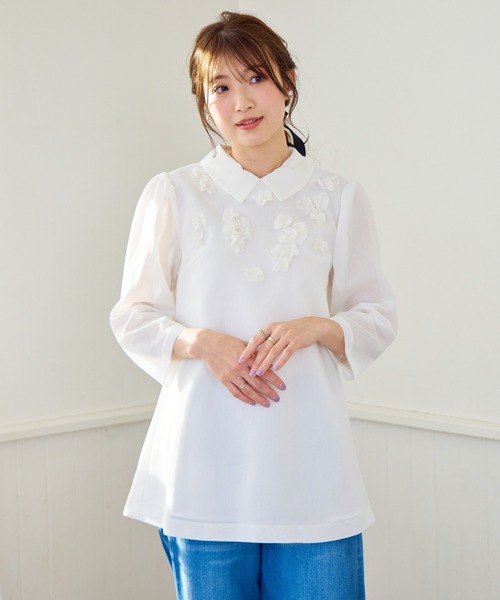 Rose Tiara（ローズティアラ） ブラウス シャツ フラワーモチーフ付き