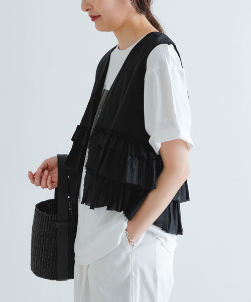 「URBAN RESEARCH」 ノースリーブブラウス FREE ライトグレー レディース URBAN RESEARCH ブラウス シャツ ノースリーブフリルブラウス
