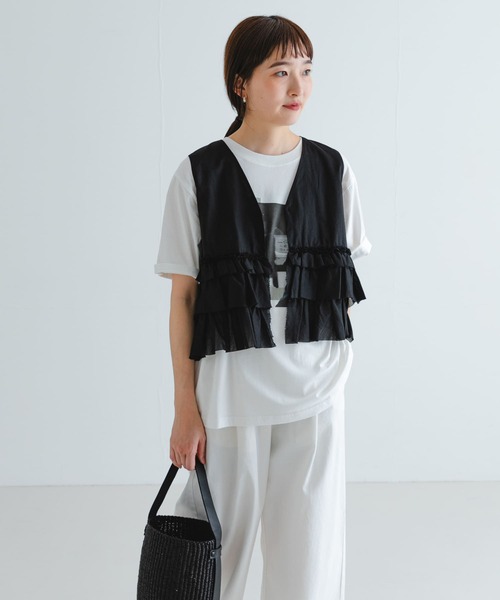 新品タグ付き ノースリーブフリルブラウス 黒 ブラック アーバンリサーチ 完売 URBAN RESEARCH ブラウス シャツ ノースリーブフリルブラウス
