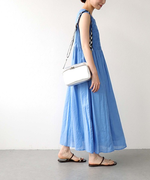 ★ ワンピース　スモークブルー　新品 Jines ワンピース シアーボイルスモッキングワンピース