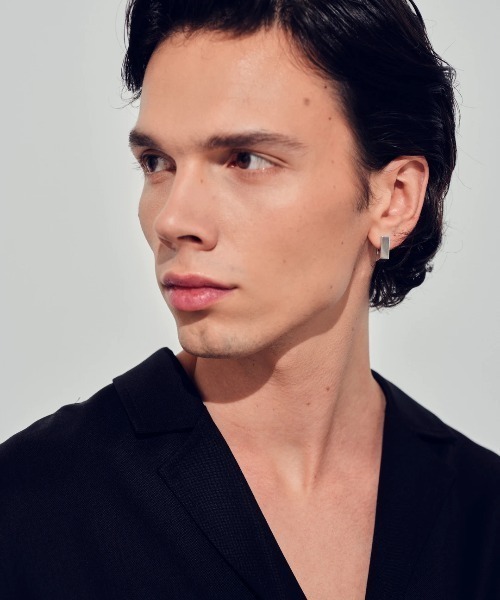 TOM WOOD ピアス 「TOMWOOD」Square Hoops Small シルバー