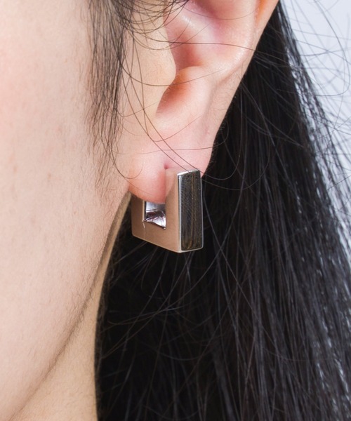 TOM WOOD ピアス　silver925 楽天市場】TOM WOOD トムウッド Oyster Hoops Medium Earrings
