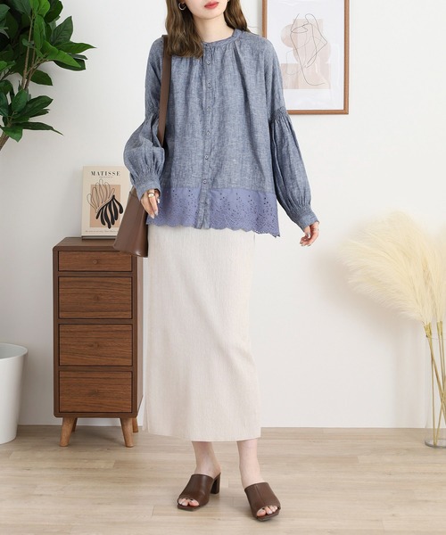 ブラウス シャツ リネン　裾切替刺繍レースシャーリングふんわり袖包み釦ブラウス レディース ubasoku ブラウス シャツ リネン 裾切替刺繍レースシャーリング