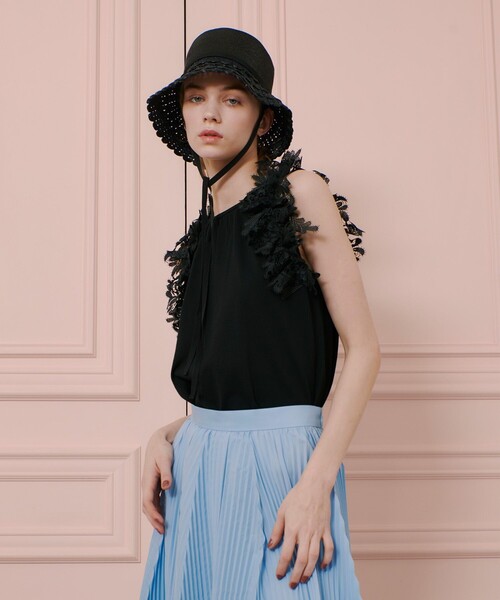 「LOULOU WILLOUGHBY」 ノースリーブニット 2 ブラック レディースの画像