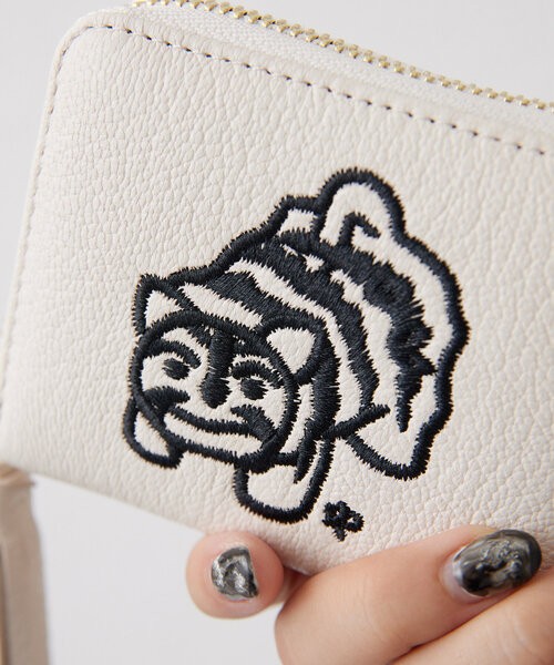 ear PAPILLONNER（イア パピヨネ） 財布 FREE イエロー レディース