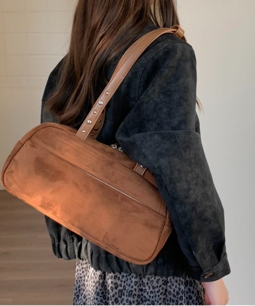 FINEnough ショルダーバッグ バッグ フェイクスエードスタッズボストン