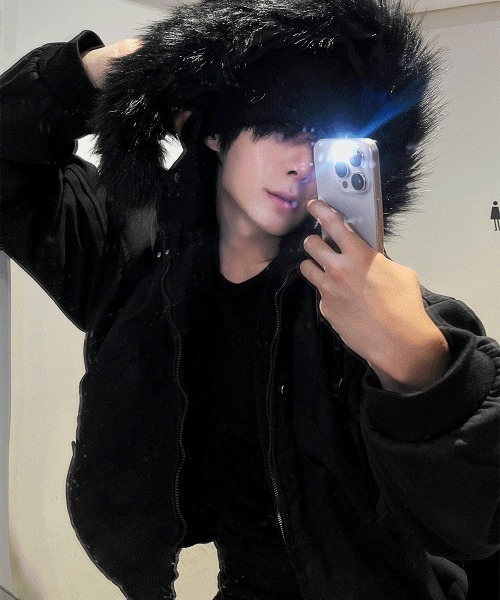 COSYHARU（コシハル） ブルゾン アウター フェイクファークロップド