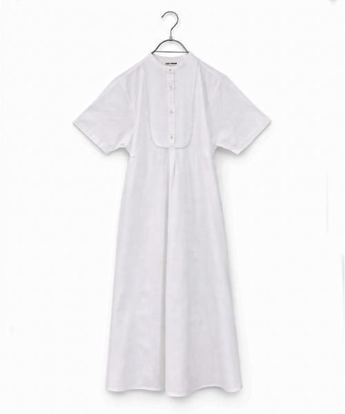 シャツワンピース pin tuck bosom embroidery one-pieceの画像