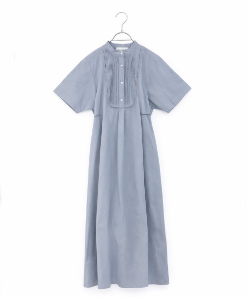 シャツワンピース pin tuck bosom embroidery one-pieceの画像