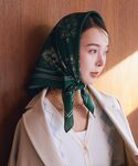 スカーフ バンダナ ボタニカル柄スカーフ(70...の詳細画像2