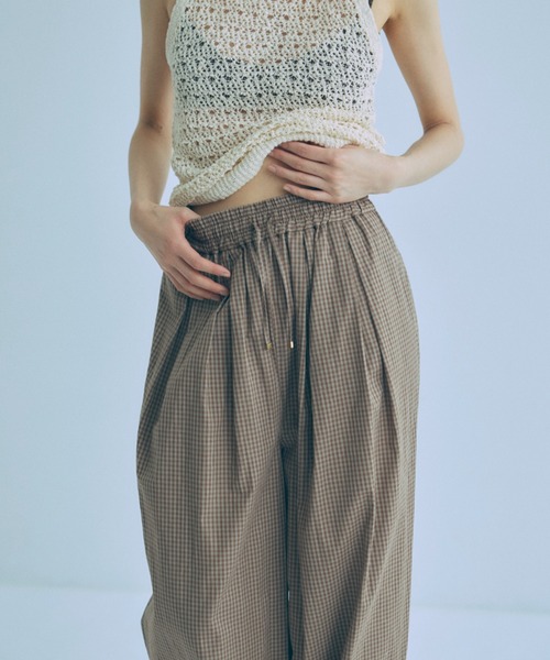 ワイドパンツ パンツ Airy Check Tuck Easy-Pants レディースの画像
