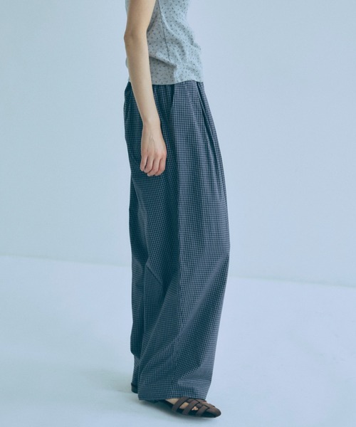 ワイドパンツ パンツ Airy Check Tuck Easy-Pants レディースの画像