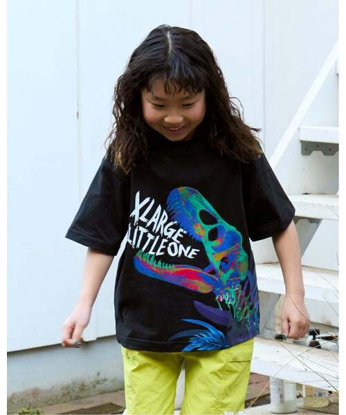 XLARGE KIDS（エクストララージ キッズ） tシャツ トロピカル恐竜 半袖