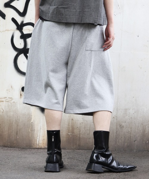 ワイドパンツ スウェットパンツ ジャージ 「MADE IN KOREA」タック スウェット バギーショーツ/TUCKED SWEAT BAGGY SHORTS メンズ レディース | ブランド登録なし | 10