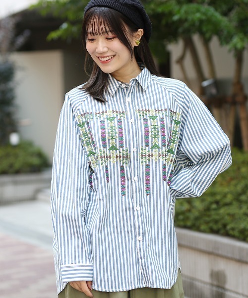 ブラウス シャツ インディゴストライプ刺繍シャツ レディース