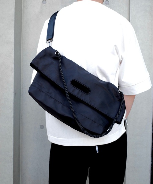 ARTIFICIAL SWEETENER ショルダーバッグ ナイロンショルダーバッグ