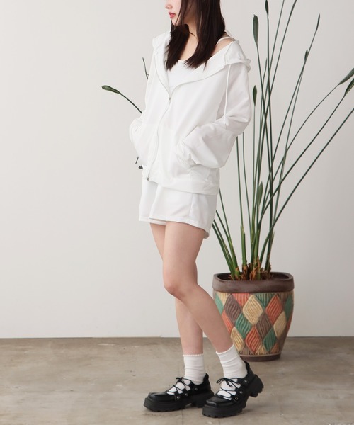 ROOP TOKYO セットアップ パーカー＆キャミソール×ショートパンツ