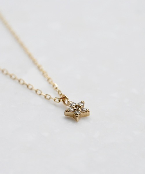 ネックレス K10　スターフラワーダイヤ　ネックレス レディースの画像