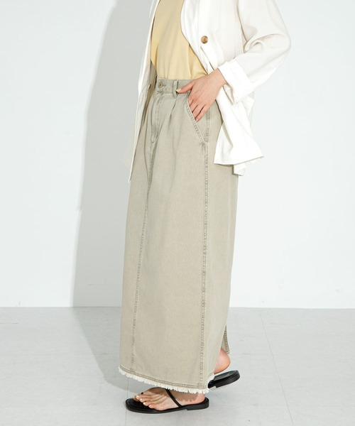 crewre バックタックナロースカート dusty yellow crewre バックタックナロースカート dusty yellow