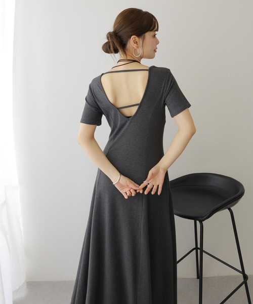ワンピース back strap tuck flare long dress /バックストラップ