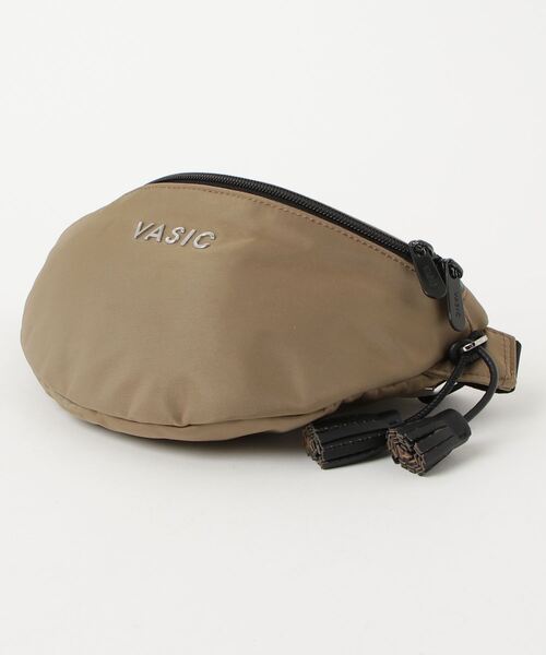VASIC ショルダーバッグ ベージュ VASIC 「VASIC」 ワンポイントショルダーバッグ - ベージュ