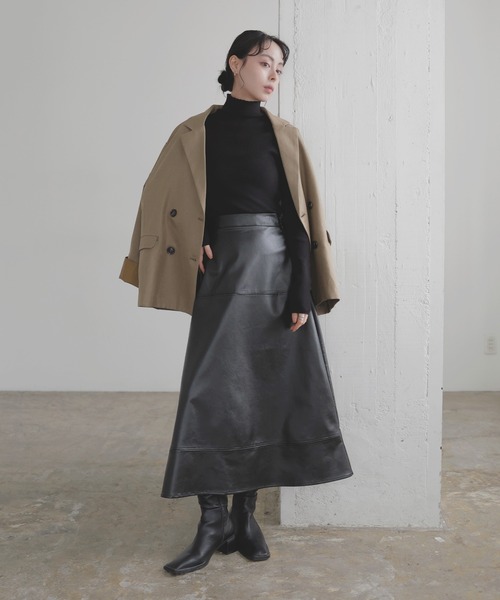 Theory フェイクレザー　A ラインスカート スカート レザー Aライン フレアスカート フェイクレザー レザー調