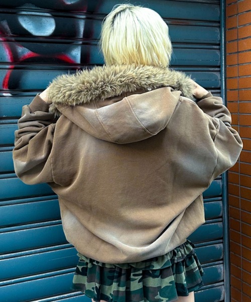 パーカー A'GEM/9 × .kom 「A'gem/エージェム」 ファー付加工ジップアップパーカー レディース メンズの画像