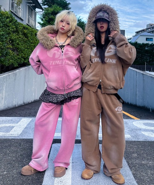 A'gem（エージェム） パーカー A'GEM/9 × .kom ファー付加工ジップ