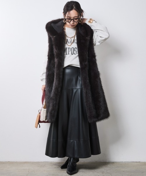 CHIC STYLE（シックスタイル） スカート フェイクレザーフレアスカート