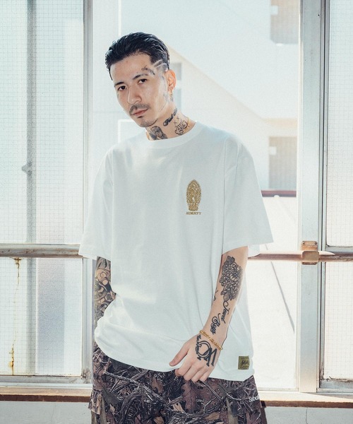 「Subciety」 半袖Tシャツ MEDIUM ホワイト×ゴールド メンズ_画像9