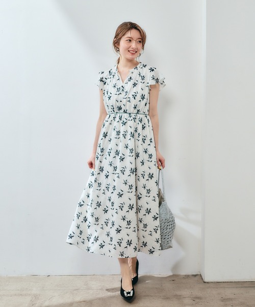 ワンピース キーネック花柄ワンピース