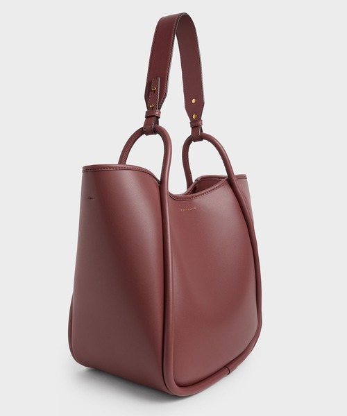 チャールズアンドキース　サークルハンドル　トートバッグ CHARLES & KEITH サークルハンドル トートバッグ 【再入荷