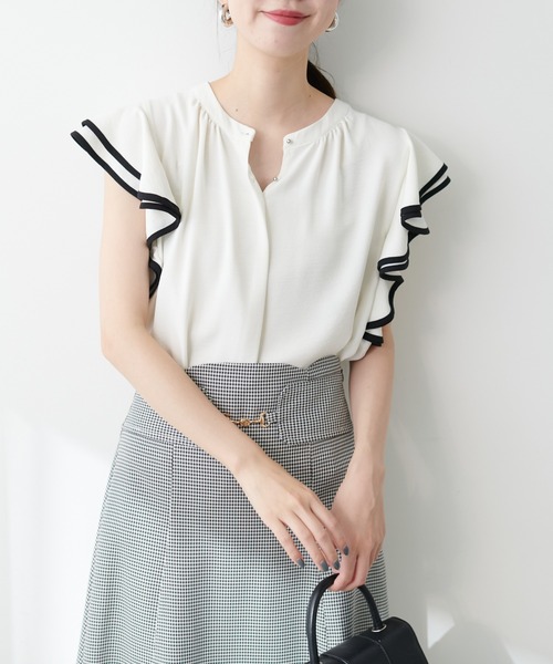 配色ラッフルスリーブブラウス 配色ラッフルスリーブブラウス | natural couture(ナチュラル