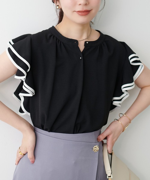 TOMO KOIZUMI 黒ラッフルスリーブTシャツ チュール ブラウス フリル