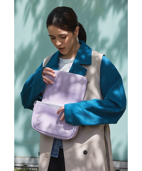 linea pelle 紫　パープル　ハンド　クラッチ　バッグ　パーティー　本革 linea pelle 紫 パープル ハンド クラッチ バッグ パーティー 本