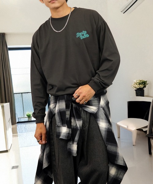 tシャツ バックプリント グラフィック ロンT サガラ刺繍 ロゴ 長袖 T