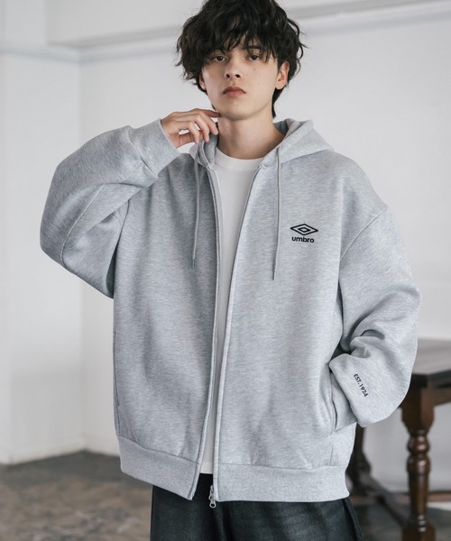 umbro（アンブロ） パーカー 別注コラボオーバーサイズ裏起毛ワン